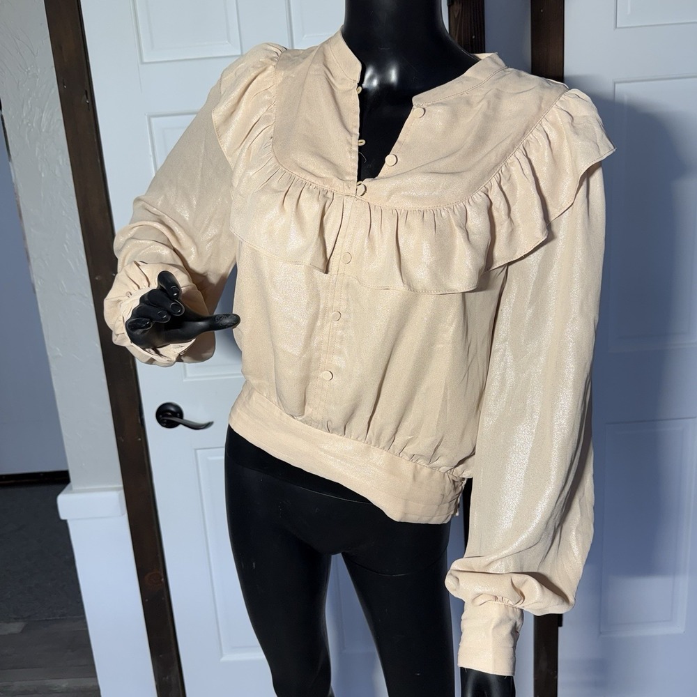 FATE women's Large Cream Champagne Ruffle Blouse Peasant Boho Cottage Core Large